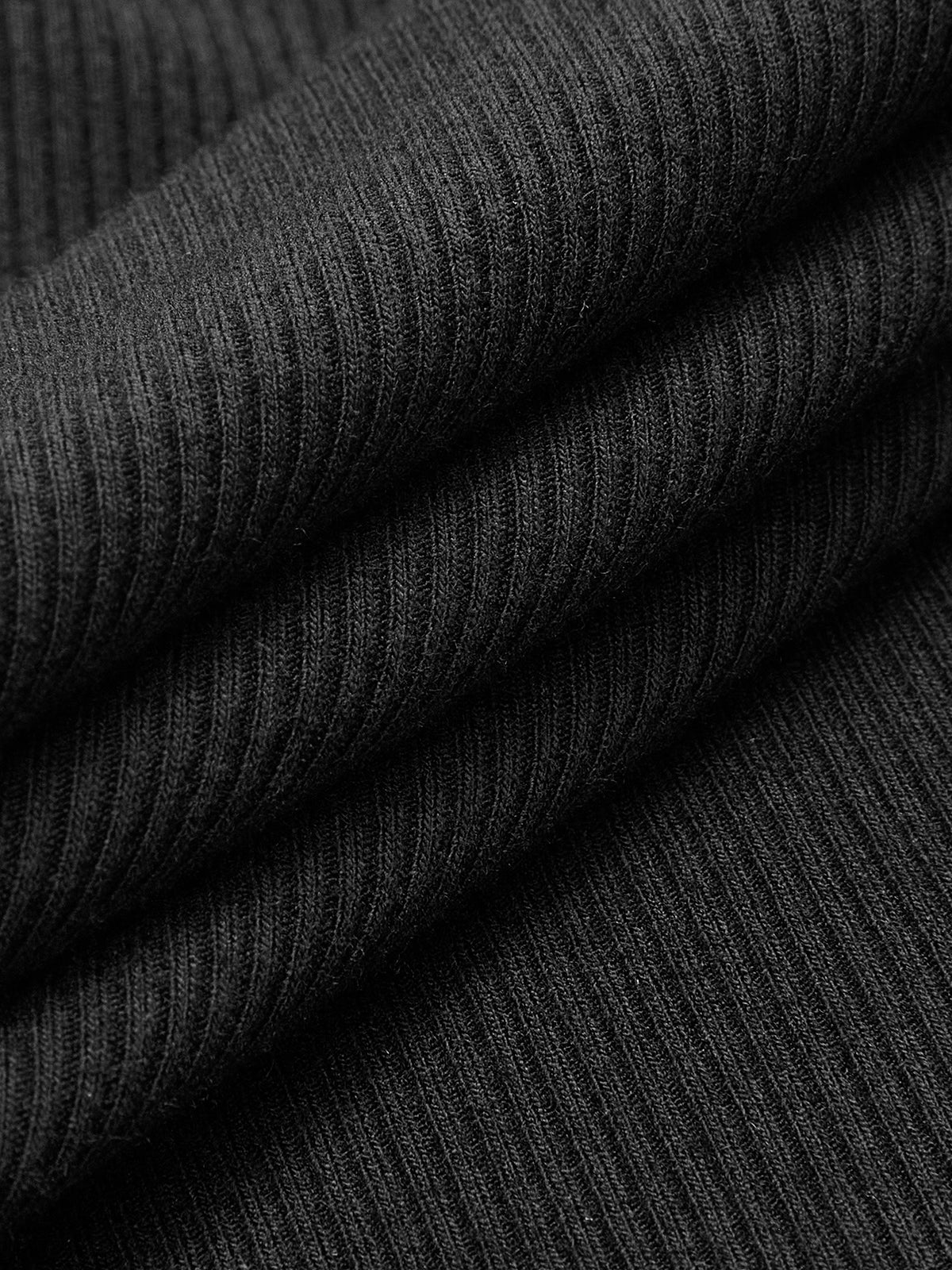 Clara | Fließendes Off-Shoulder Strickkleid