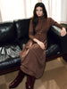 Amelie | Elegantes Faltenkleid mit Knoten und Stehkragen