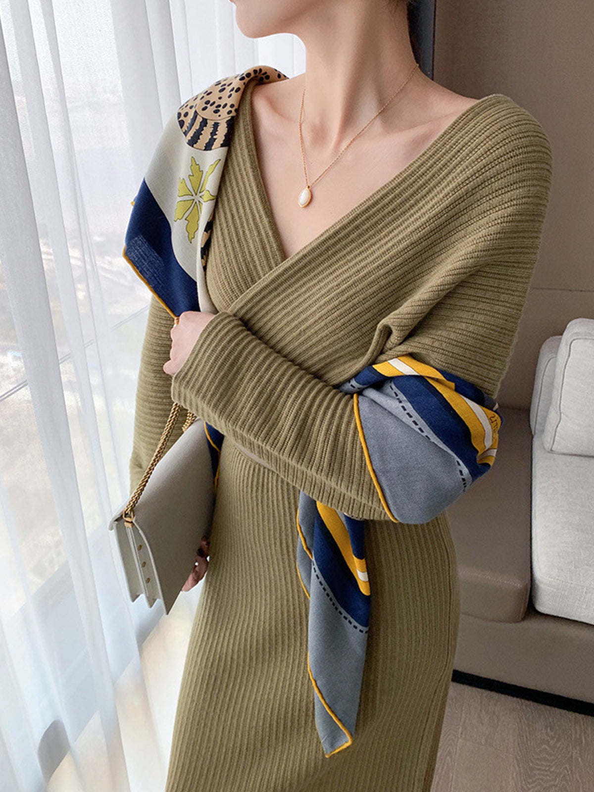 Clara | Elegantes Criss Cross Kleid ohne Gürtel