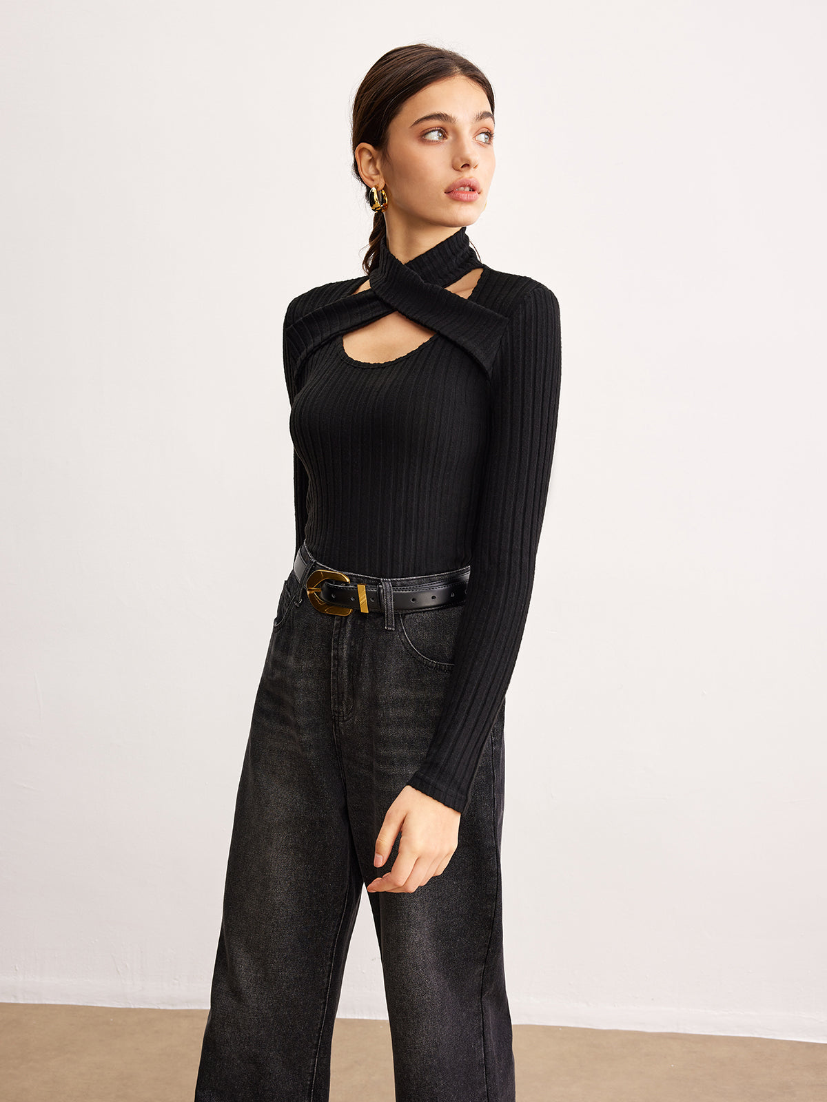 Clara | Criss Cross Neck Ripp-Top