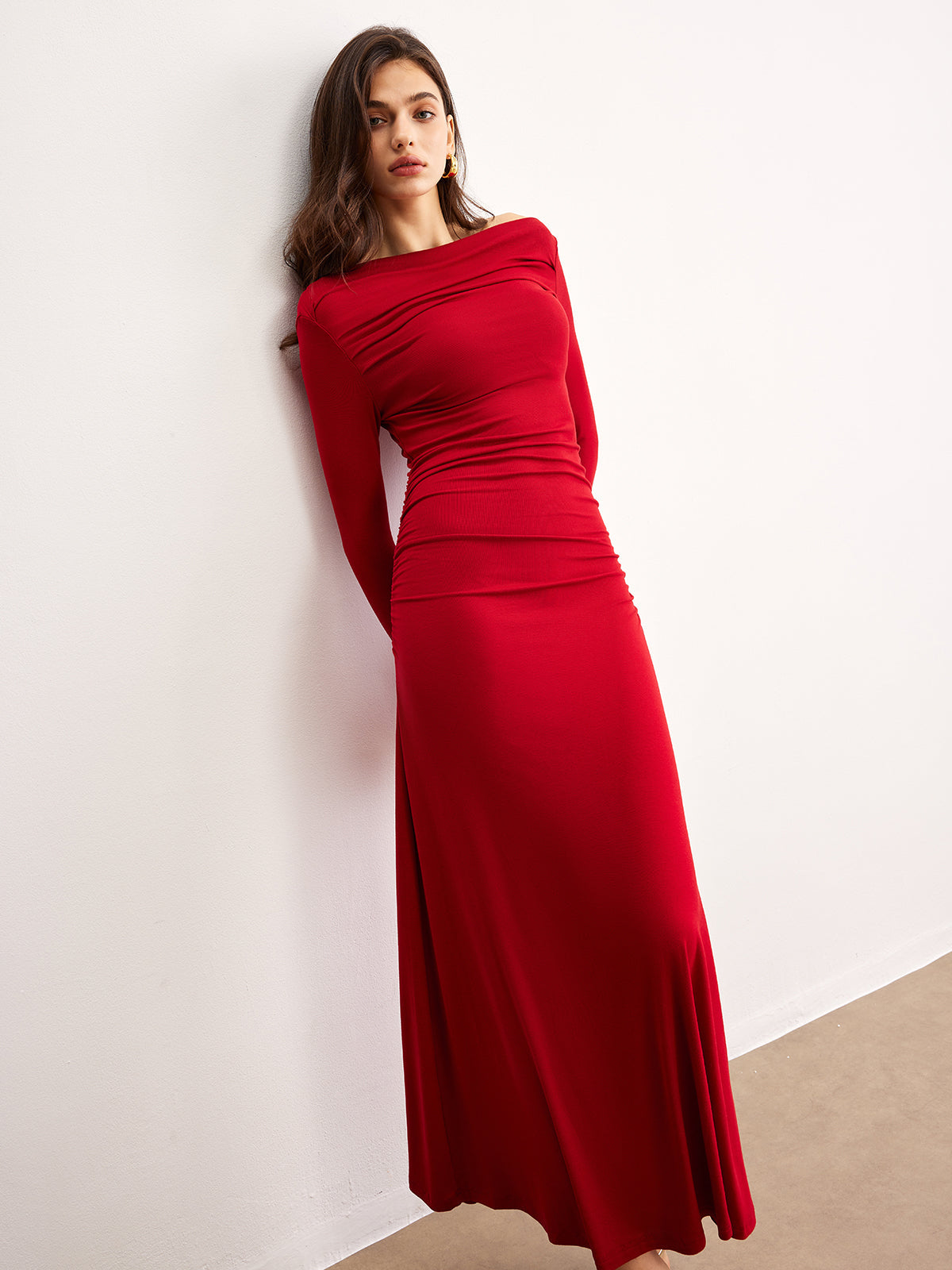 Emilia | Schulterfreies Rüschendress