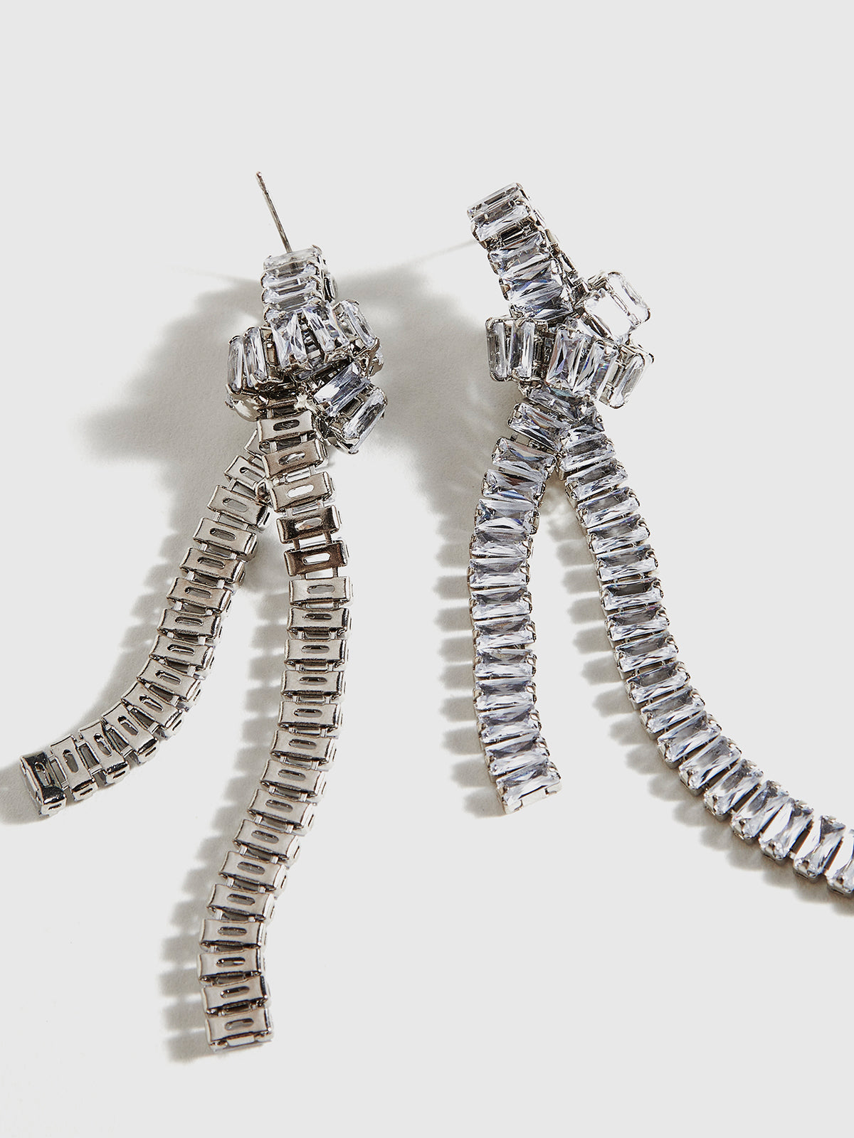 Leonie | Funkelnde Ohrringe mit Fransen