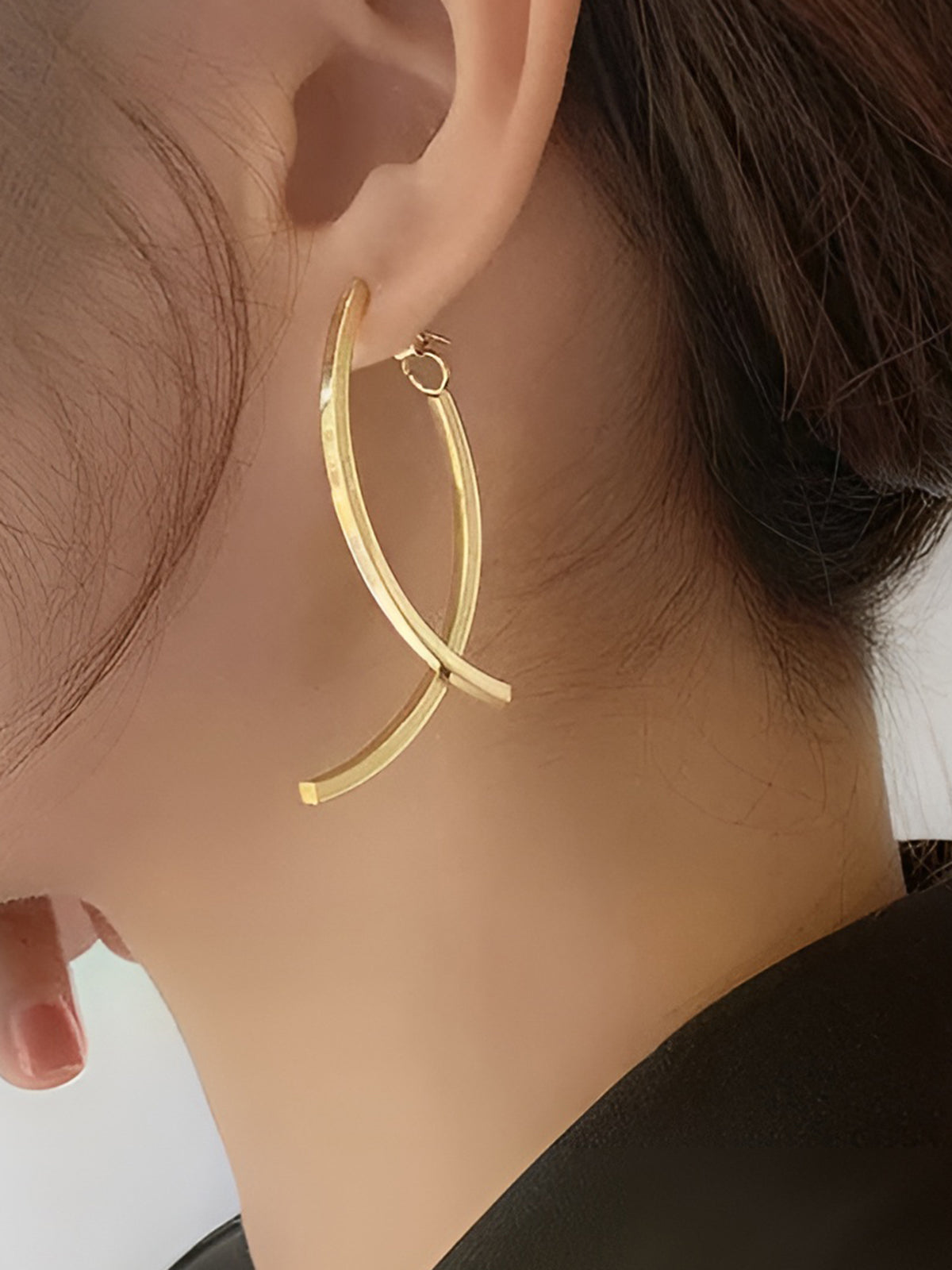 Lena | Geometrische Stud-Pendant-Ohrringe