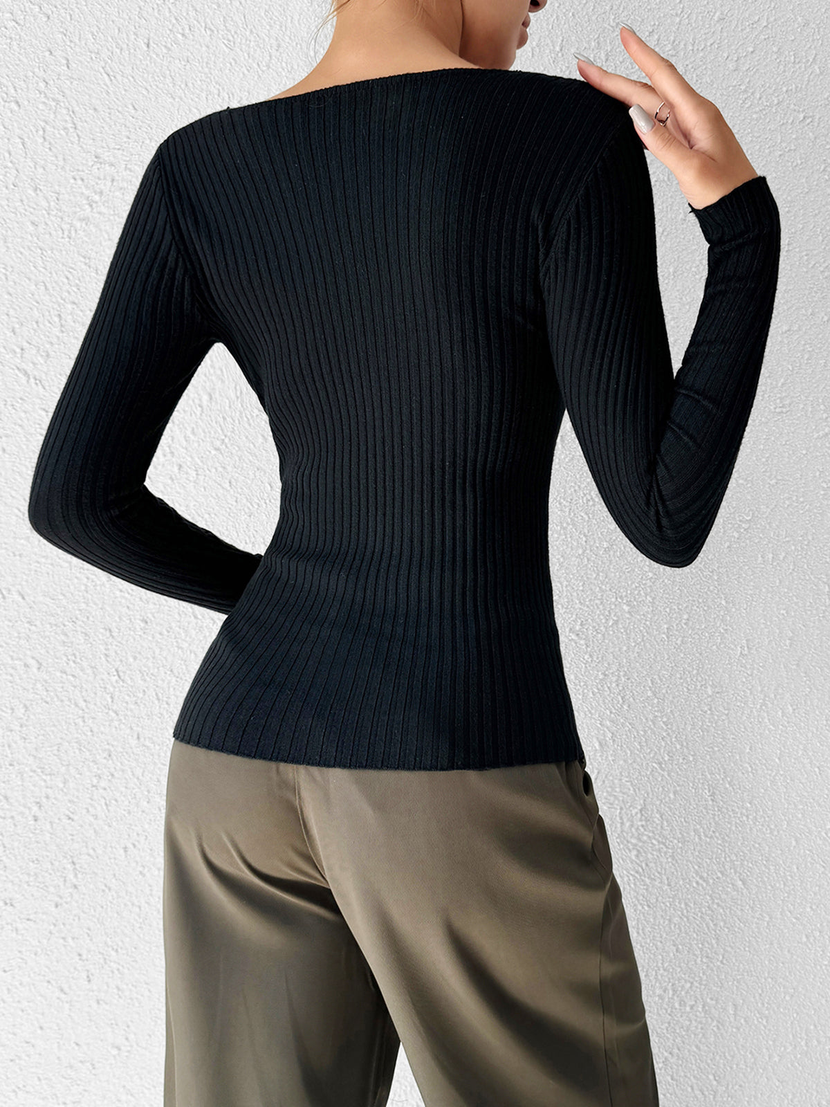 Sophie | Elegantes Strickoberteil mit Cut-Outs