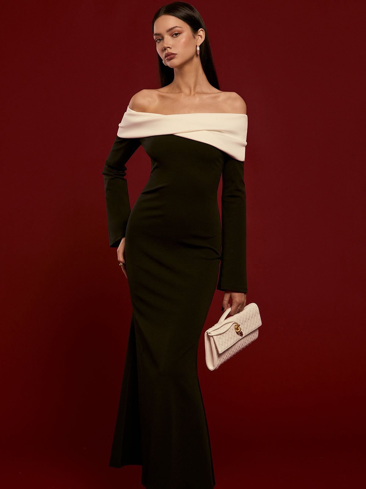 Clara | Elegantes Off-Shoulder Kleid mit Glockenärmeln
