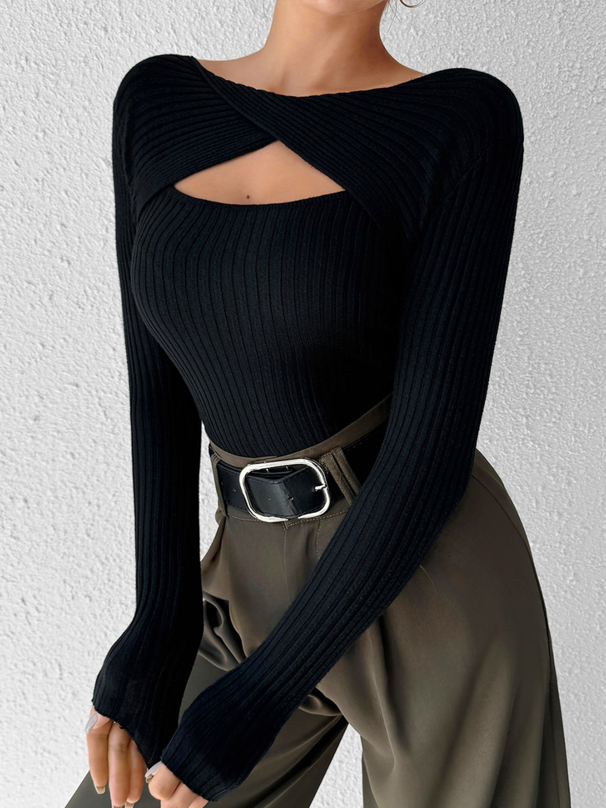 Sophie | Elegantes Strickoberteil mit Cut-Outs