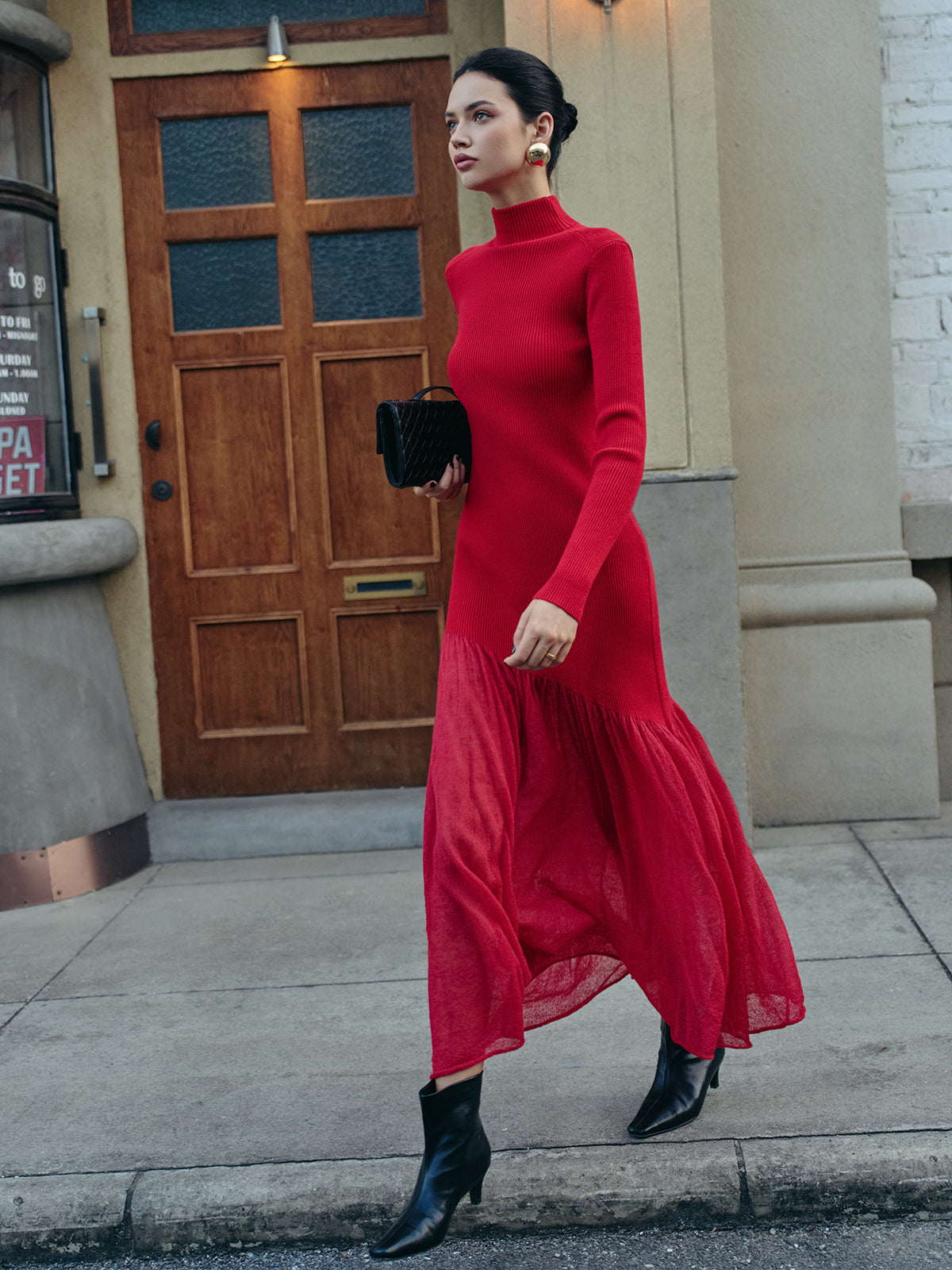 Leni | Elegantes Strickkleid mit Stehkragen