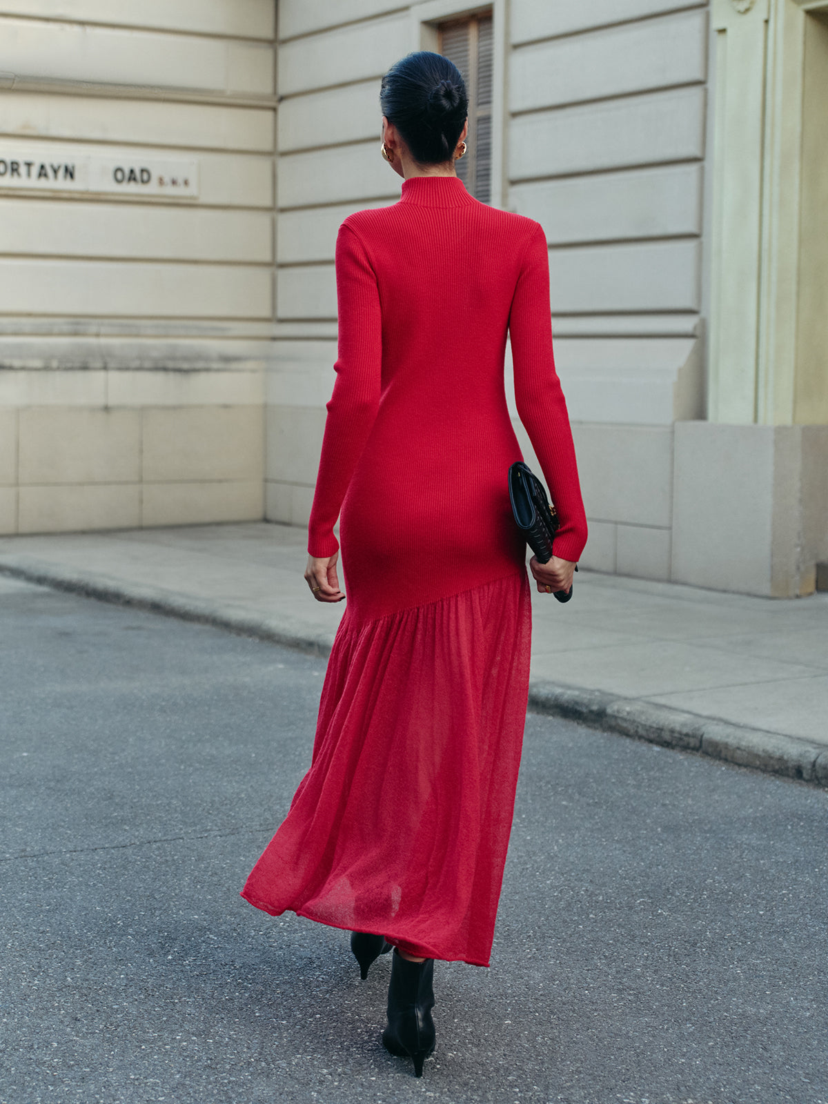 Leni | Elegantes Strickkleid mit Stehkragen