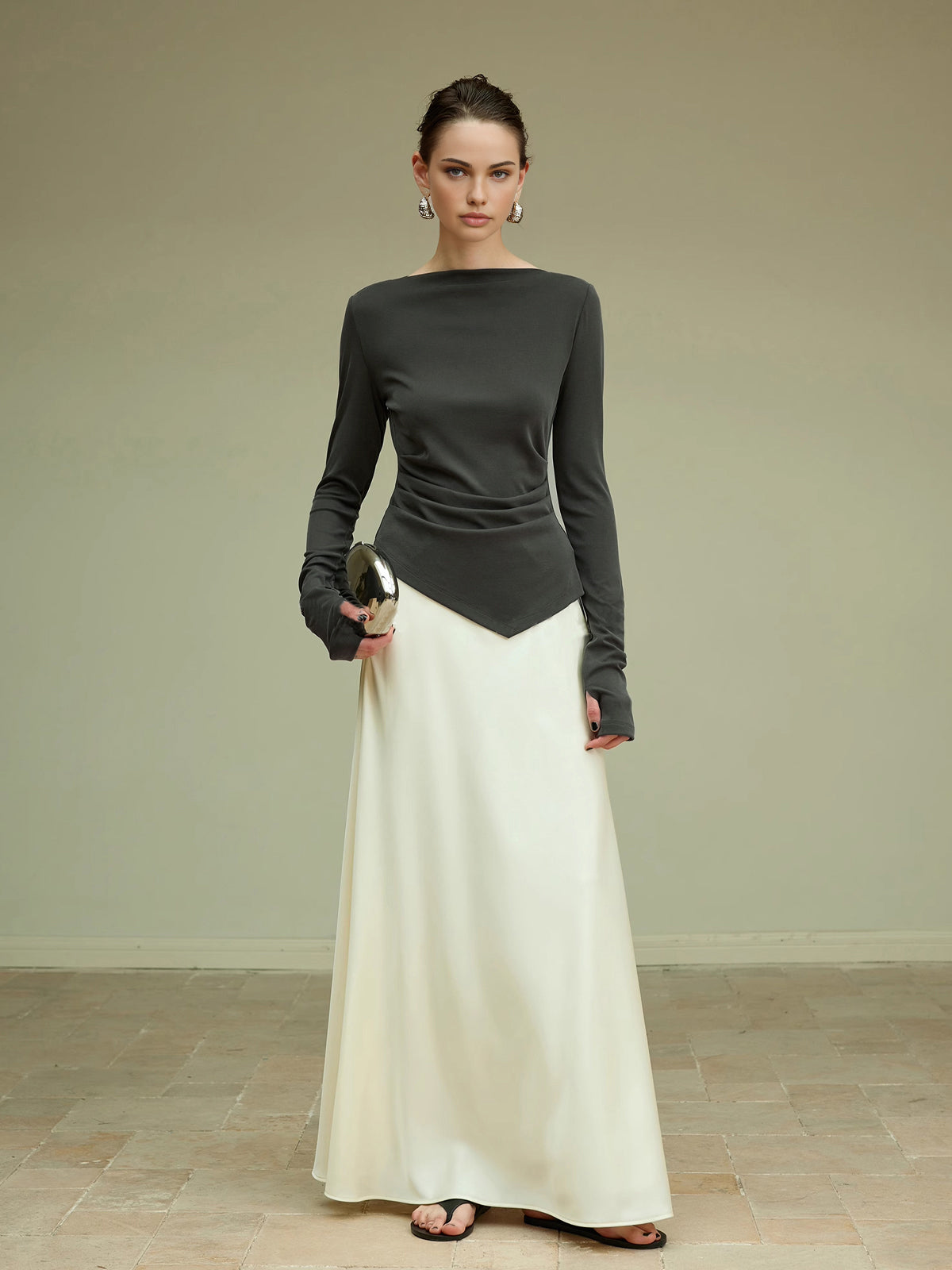 Carla | Asymmetrische Slim-Jersey-Bluse