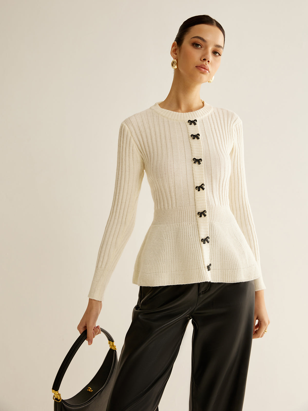 Clara | Elegantes Rüschen-Strick-Top mit Schleifen-Dekor