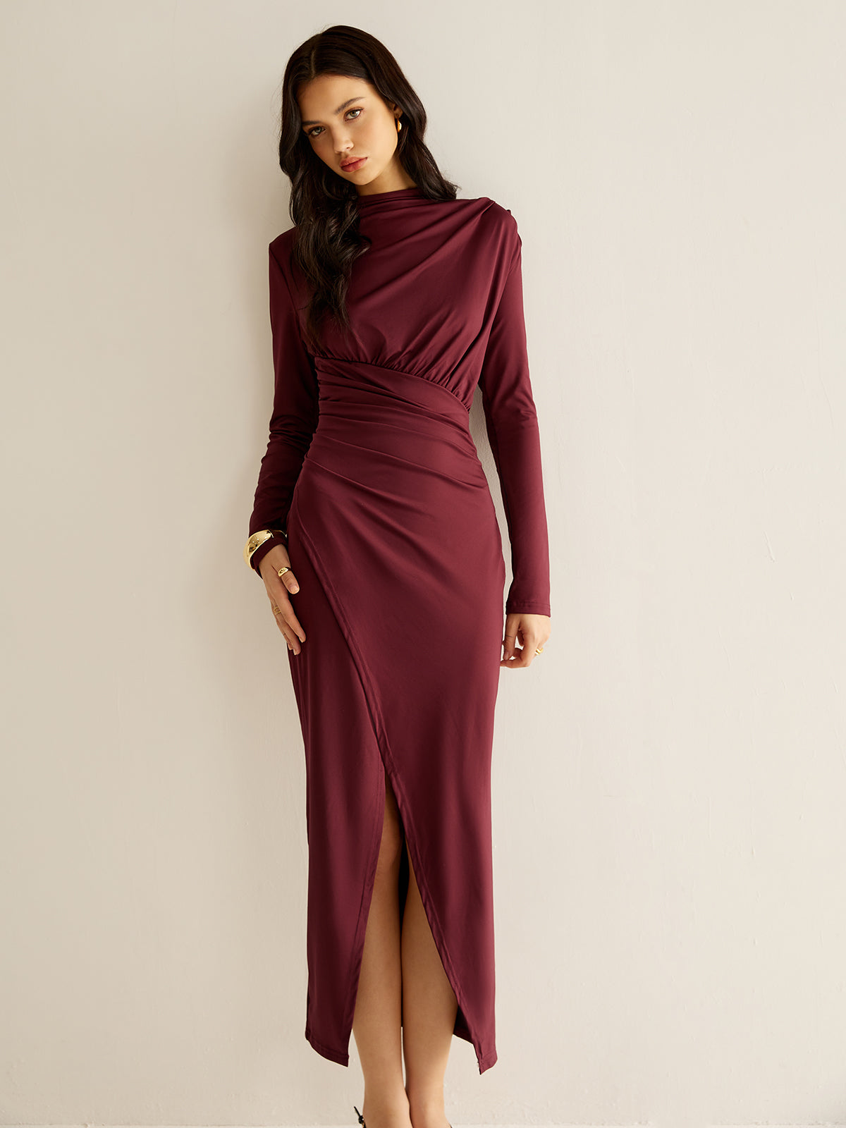 Clara | Elegantes gefaltetes Split-Kleid