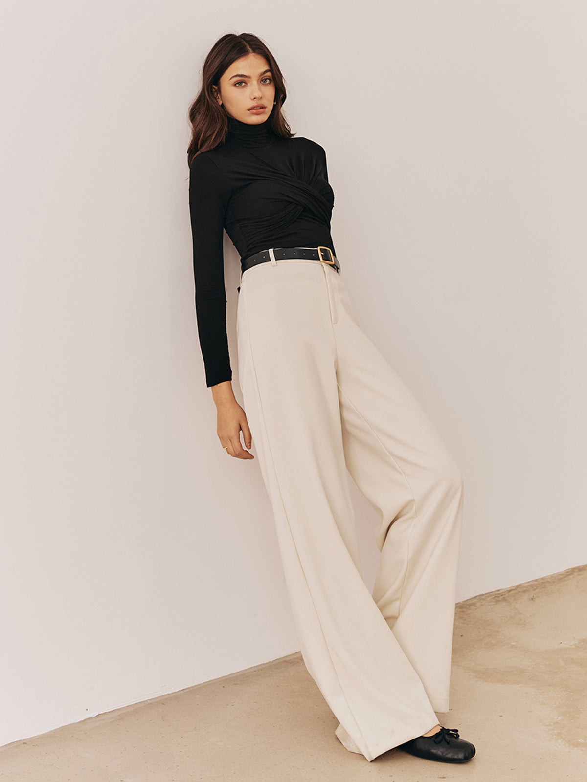 Clara | Criss Cross Falten T-Shirt