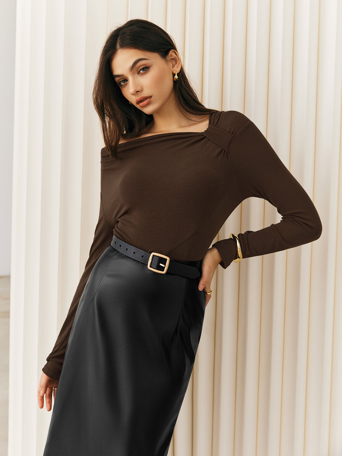 Lisa | Knötchen Cold-Shoulder Jersey Top