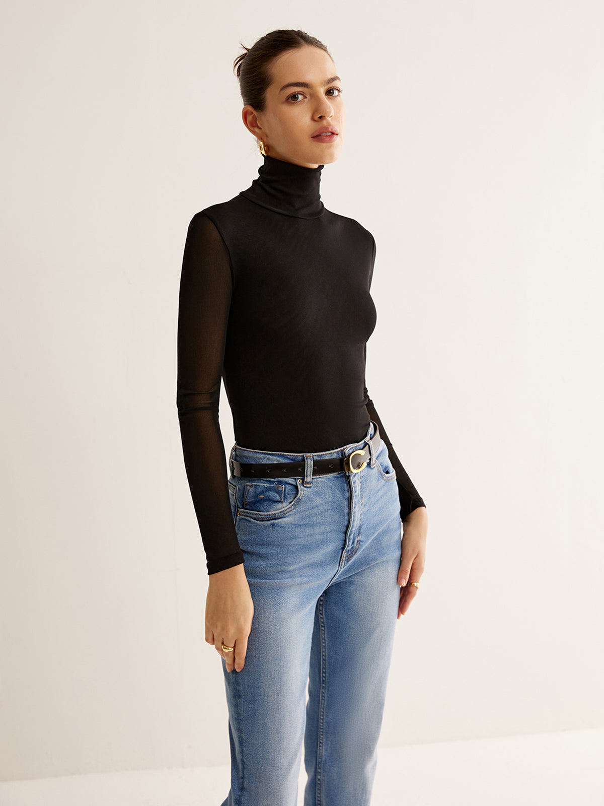 Clara | Elegantes Turtleneck Top mit transparenten Ärmeln