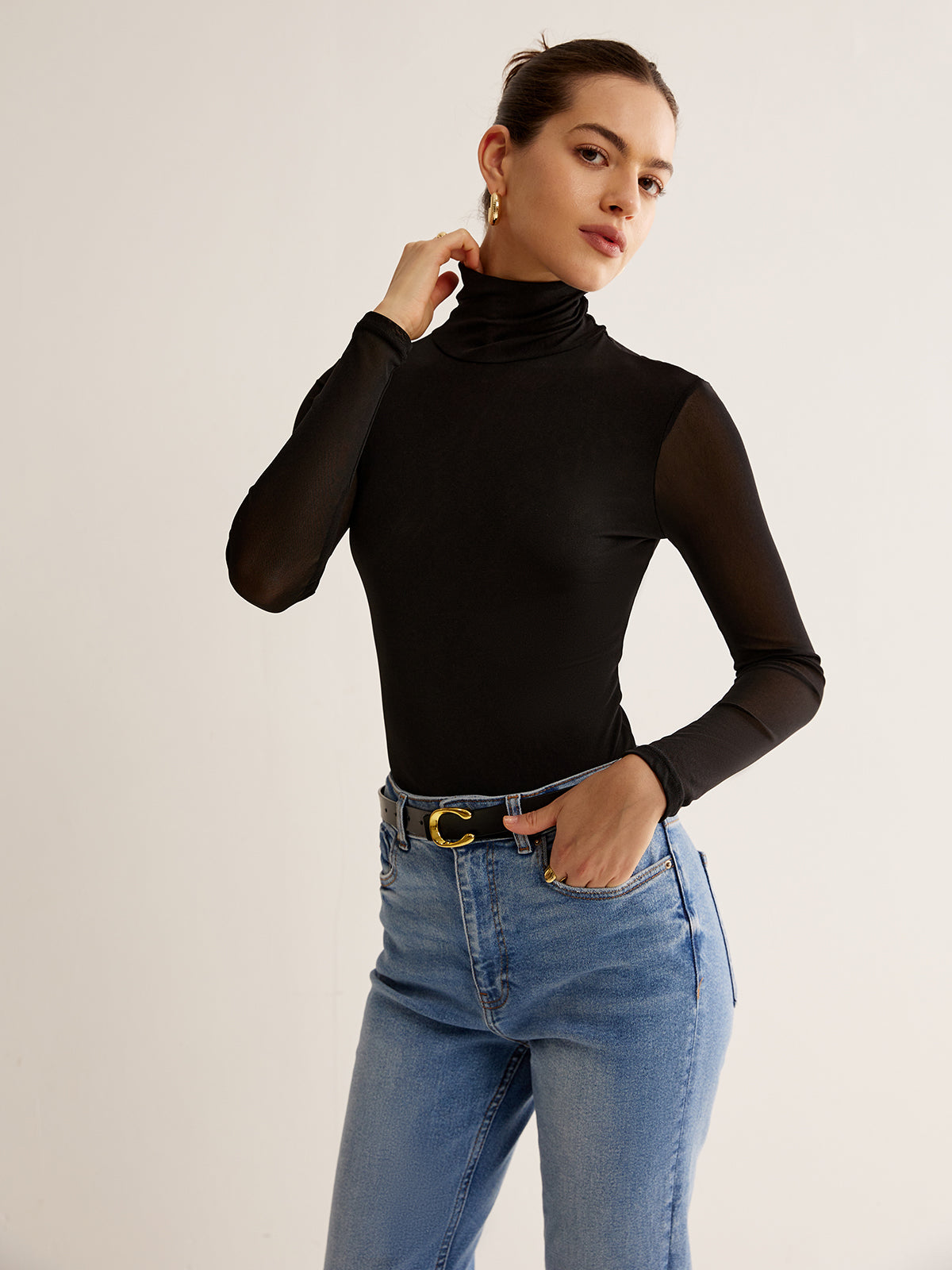 Clara | Elegantes Turtleneck Top mit transparenten Ärmeln