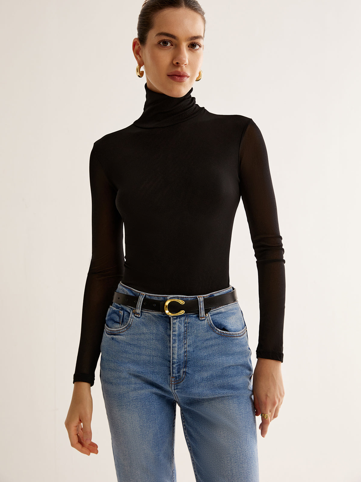 Clara | Elegantes Turtleneck Top mit transparenten Ärmeln