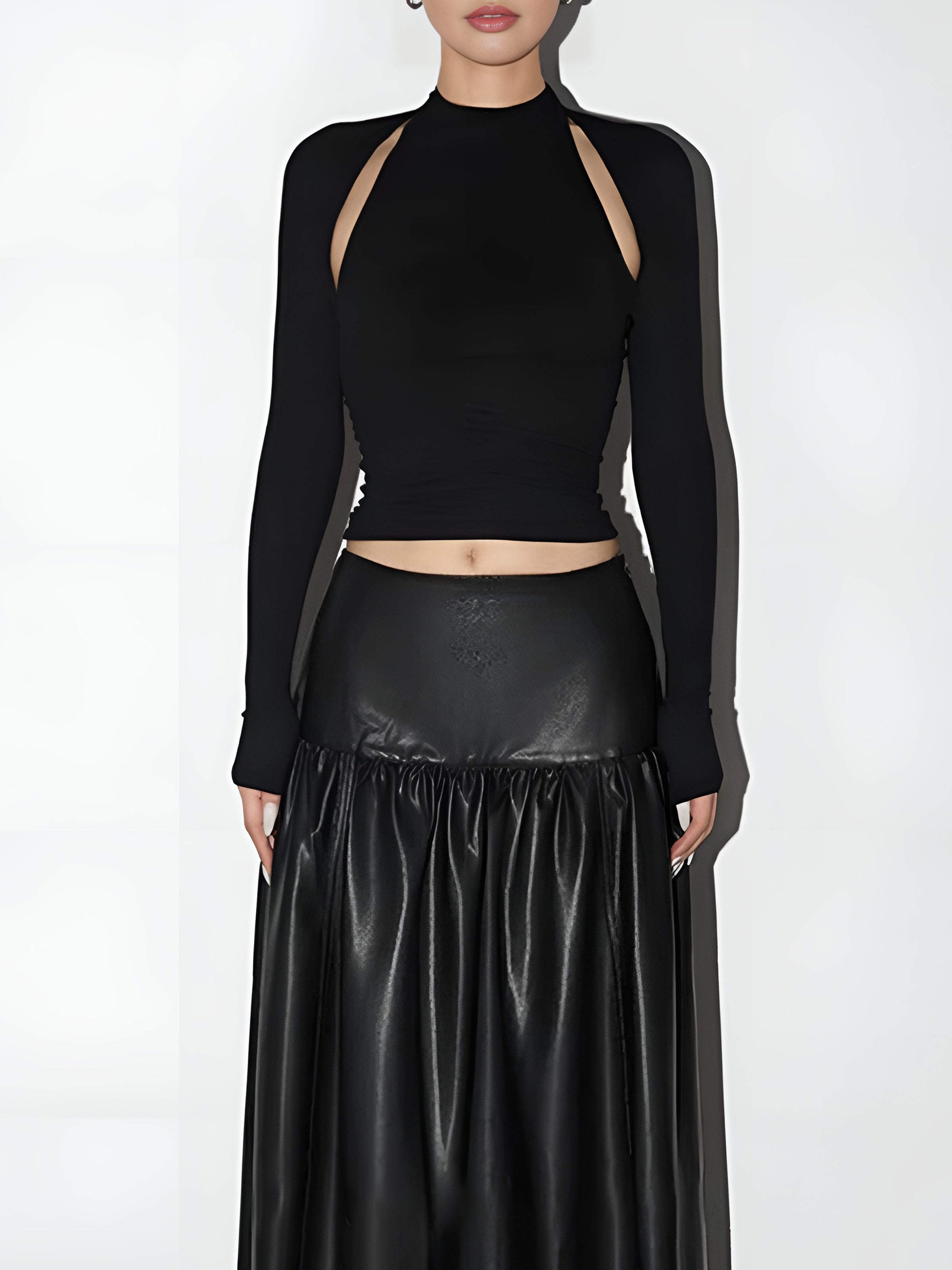 Leon | Crop Cutout T-Shirt