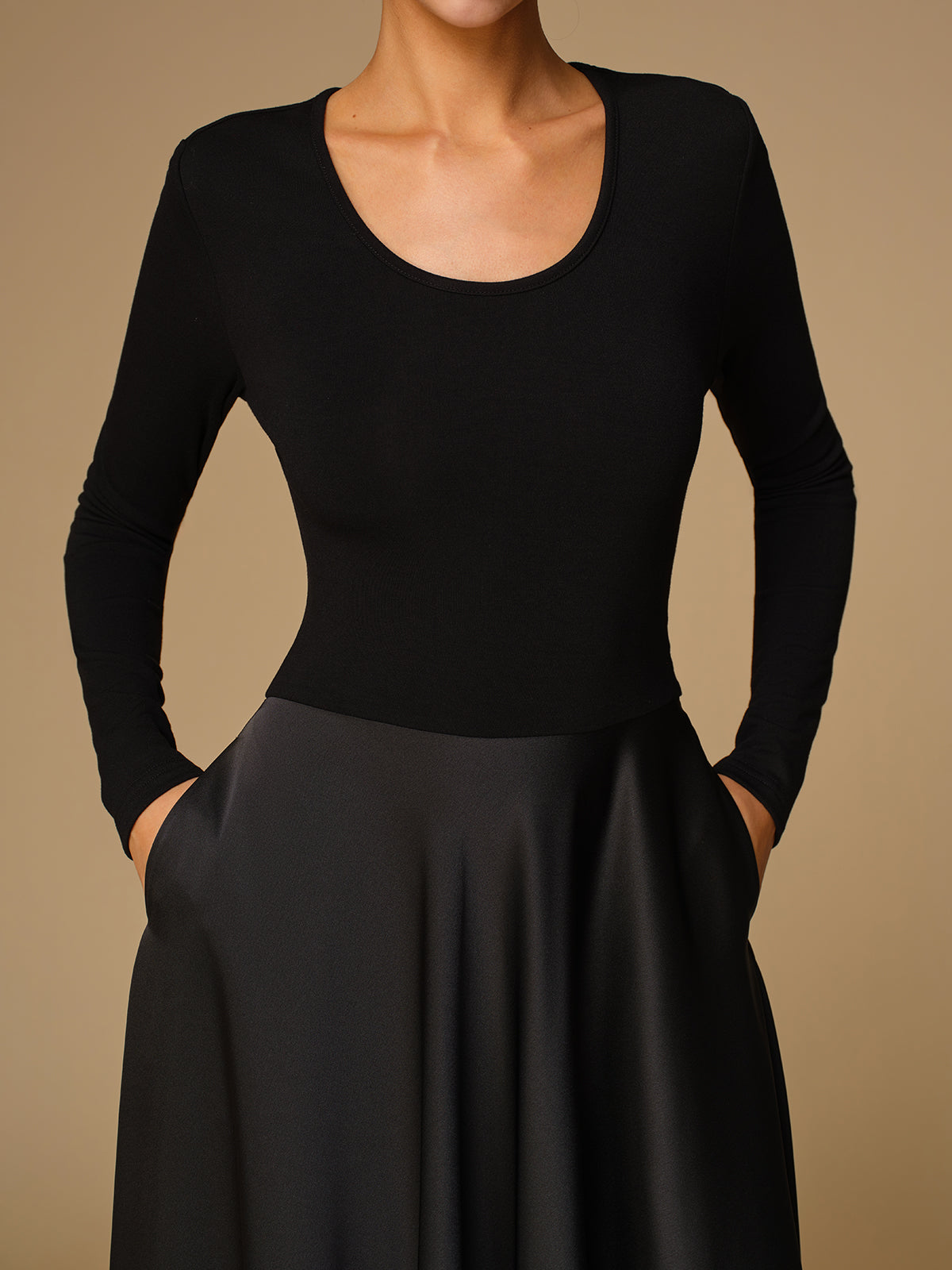 Sophia | Elegantes Maxikleid aus Satin