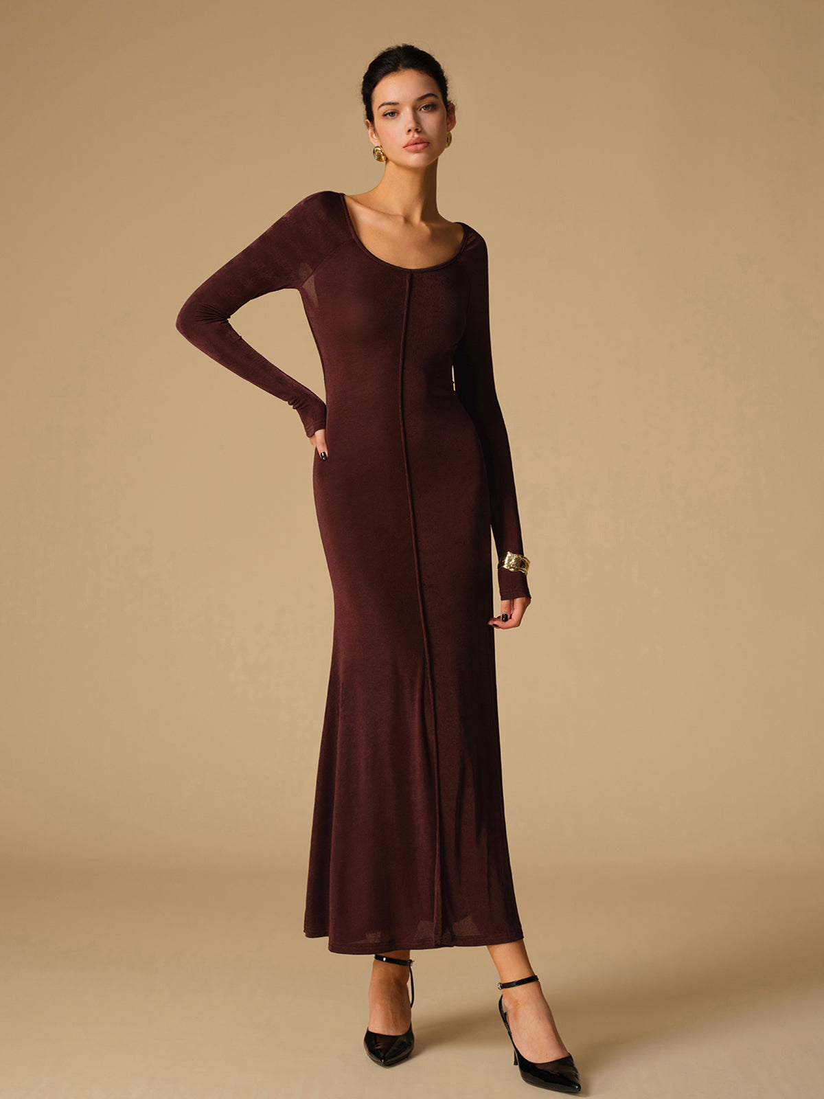Sophie | Rückenfreies Jersey Maxikleid mit Schleifenkragen