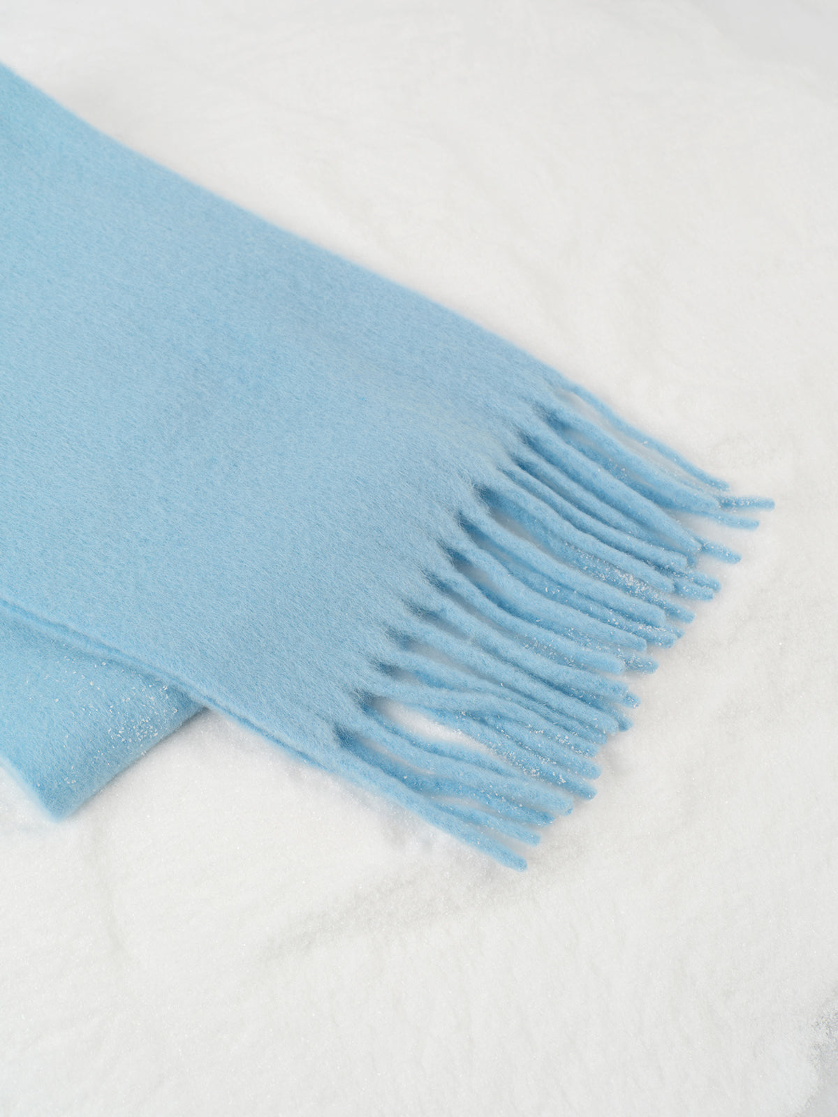 Max | Minimalistischer Fransen-Schal aus Woll-Mischgewebe