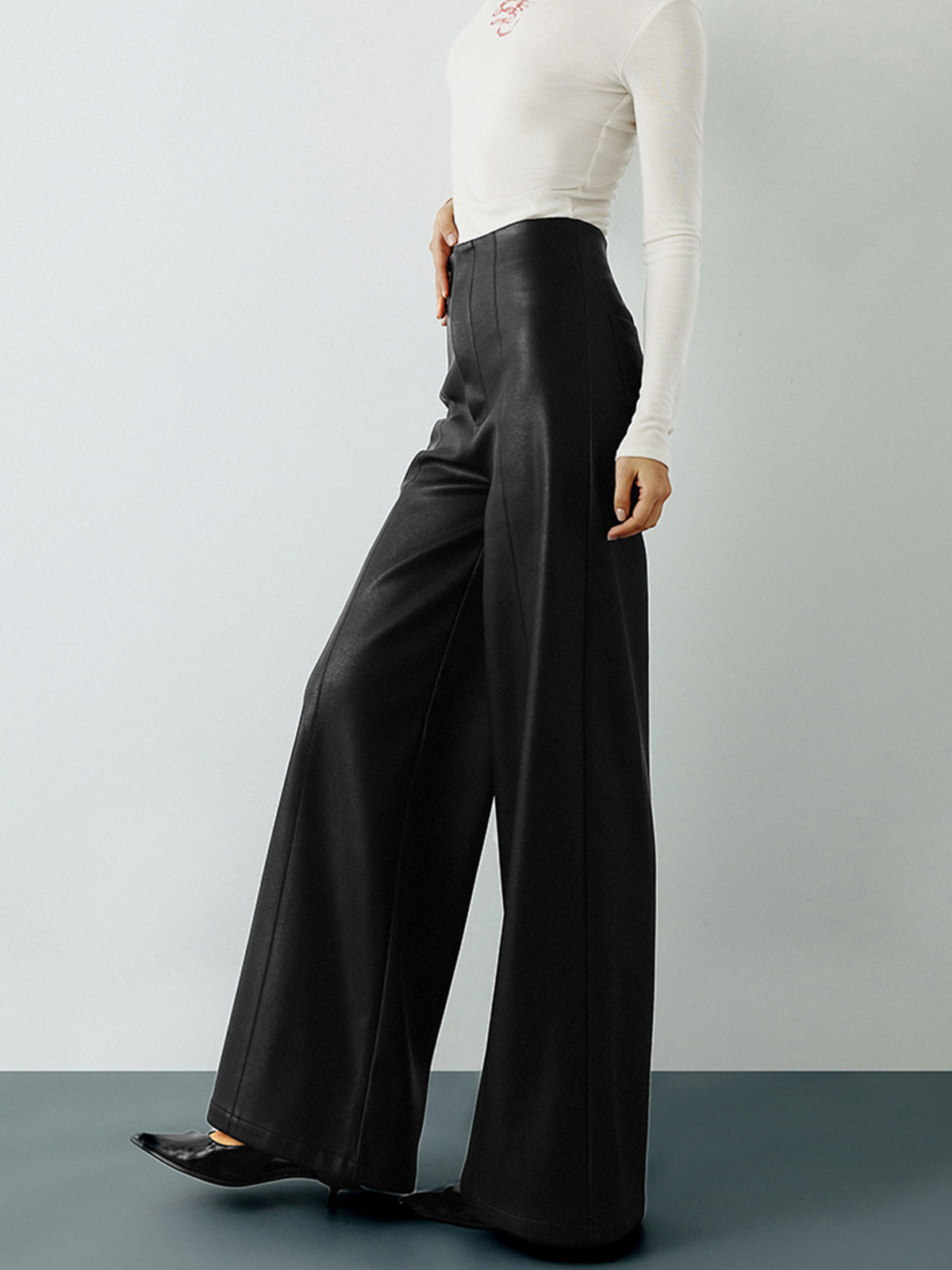 Anna | Hochtaillierte PU-Leder-Weitbein-Hosen