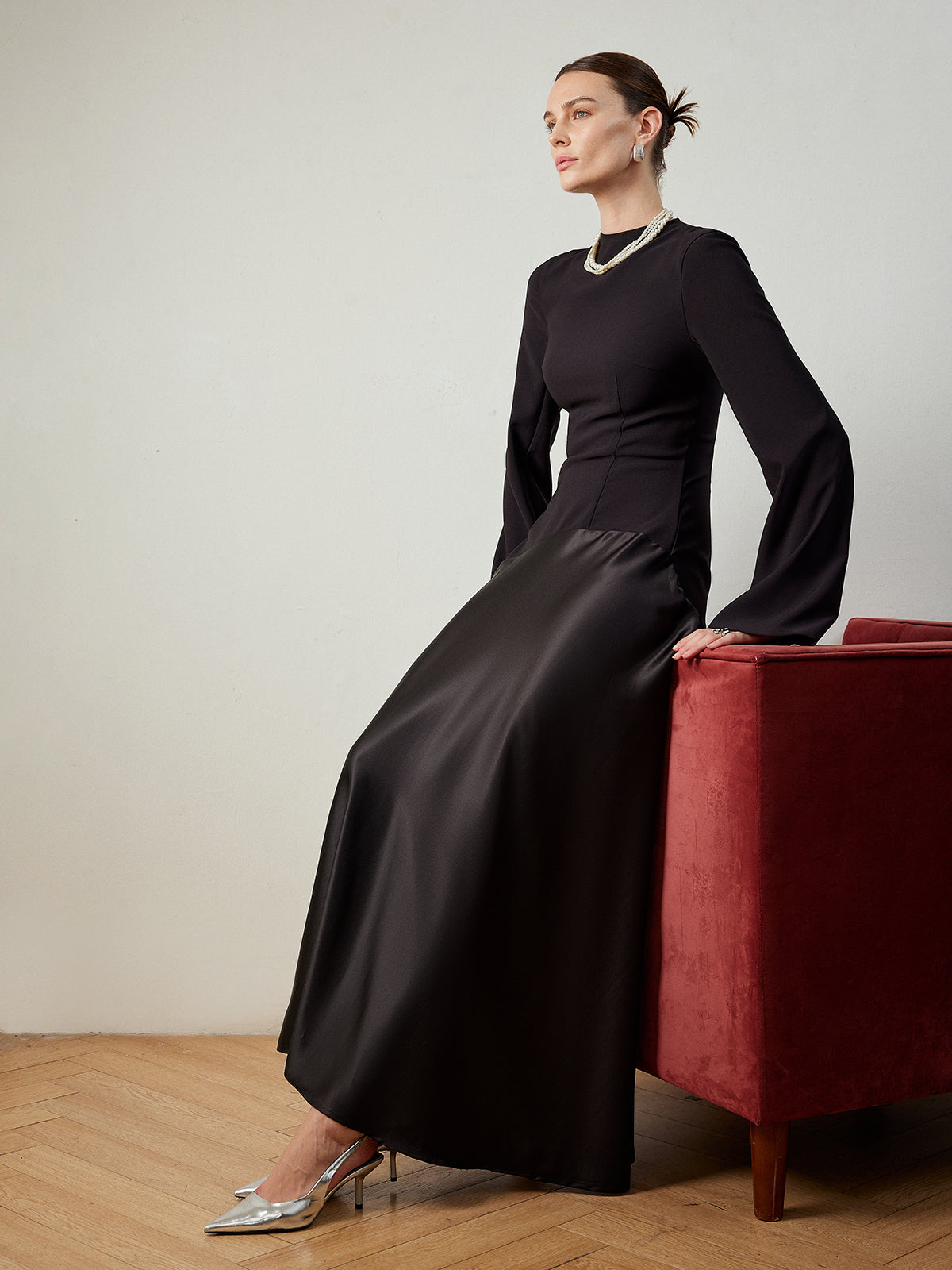 Clara | Asymmetrisches Maxikleid mit Mock Neck