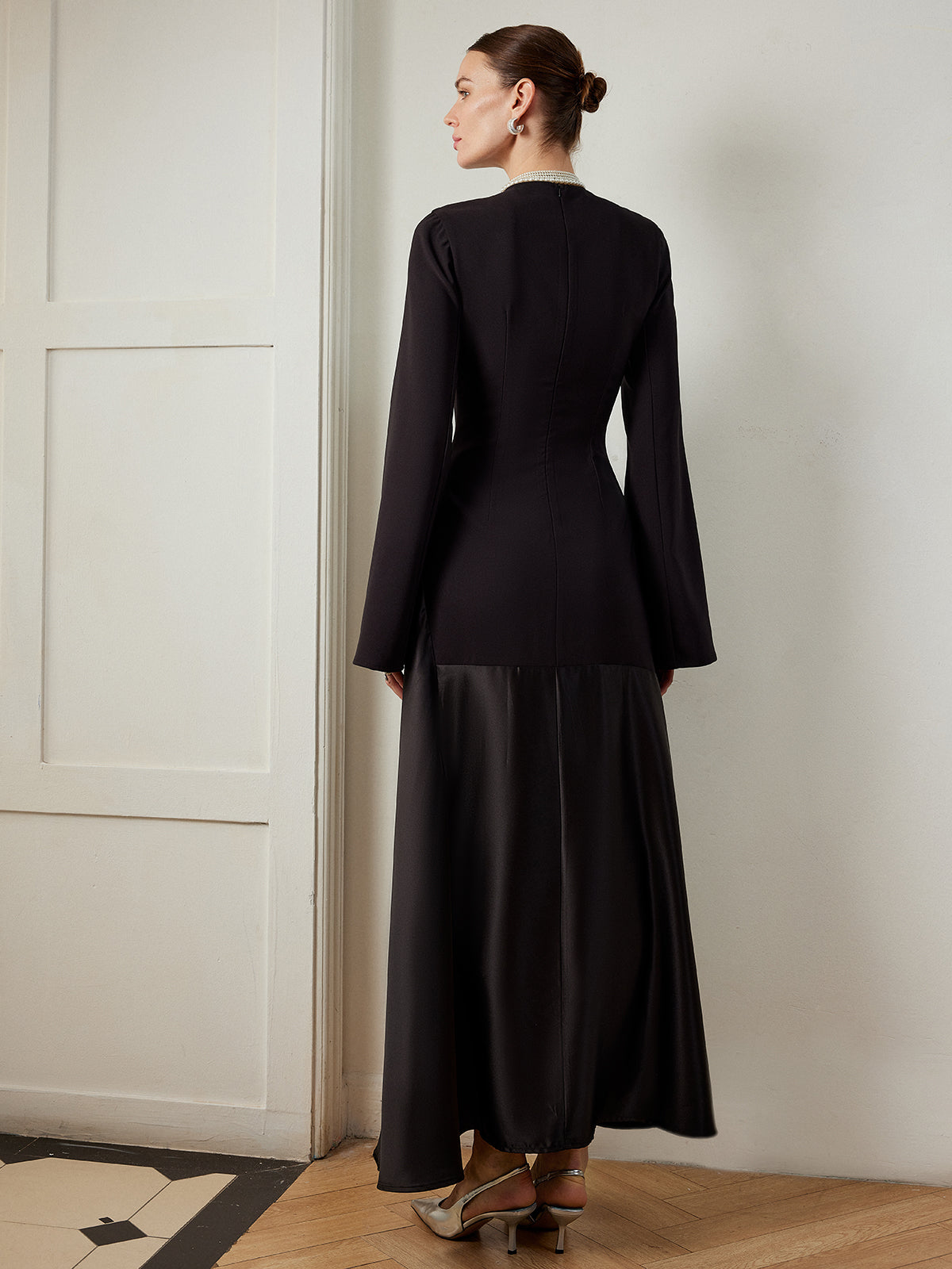 Clara | Asymmetrisches Maxikleid mit Mock Neck