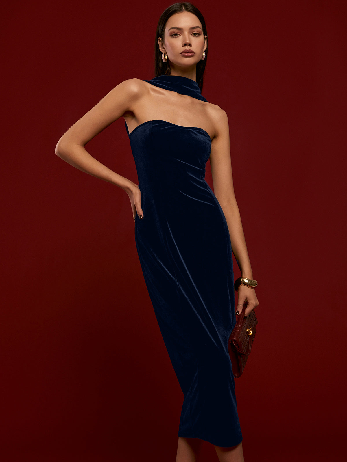 Vivien | Elegantes rückenfreies Samtkleid