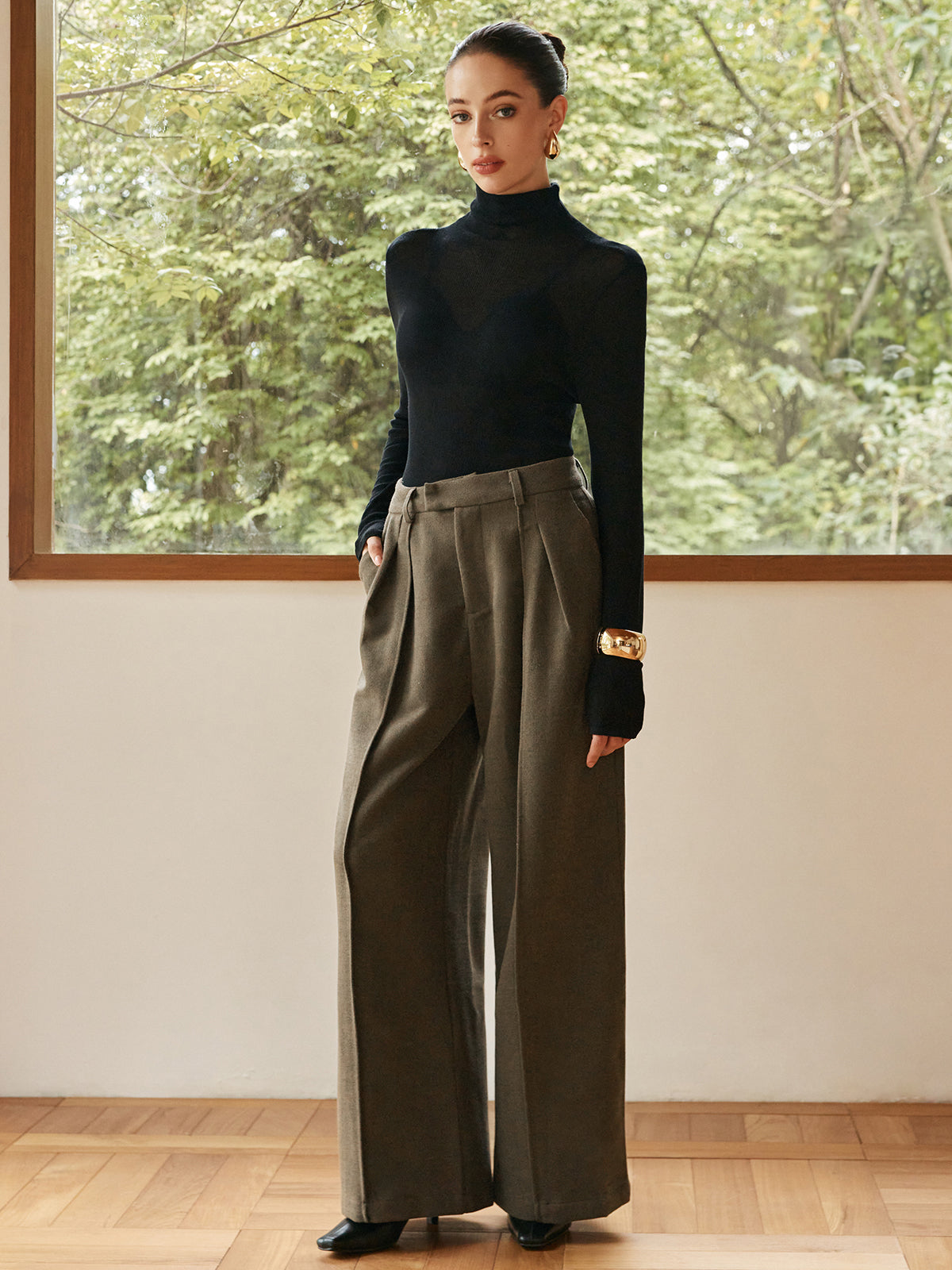 Leonie | Elegante Faltenhose mit weitem Bein