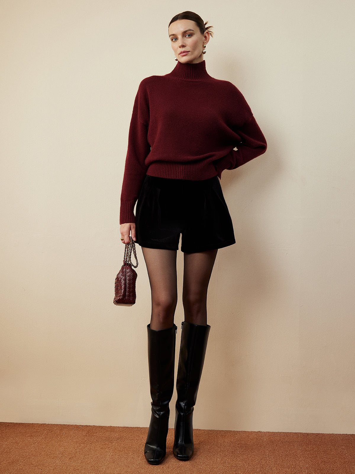 Daria | Elegante Velours Shorts