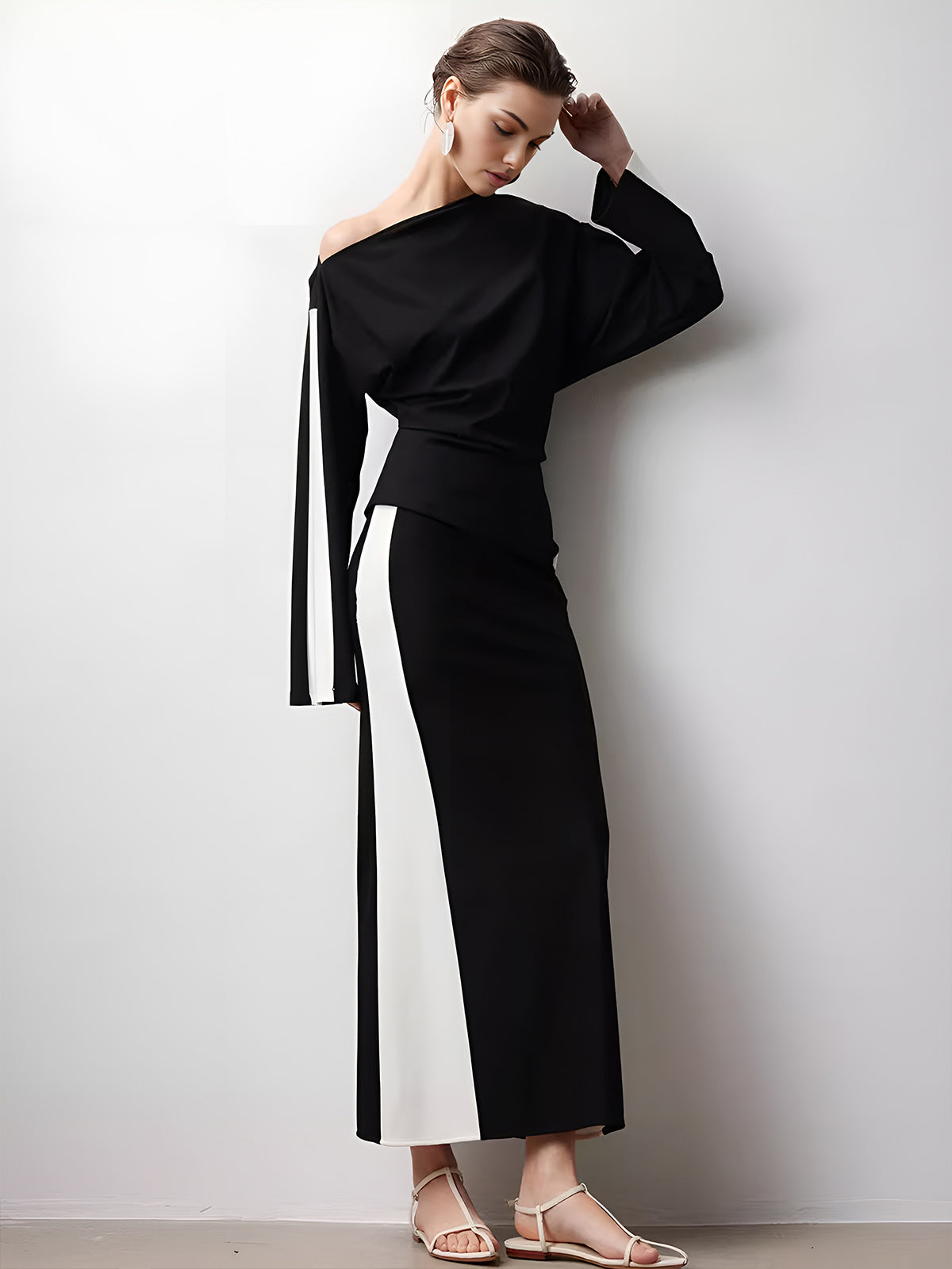 Clara | Asymmetrische Jersey-Bluse mit Farbblock