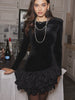 Clara | Samtiges Bubble Kleid mit Schulterpolstern