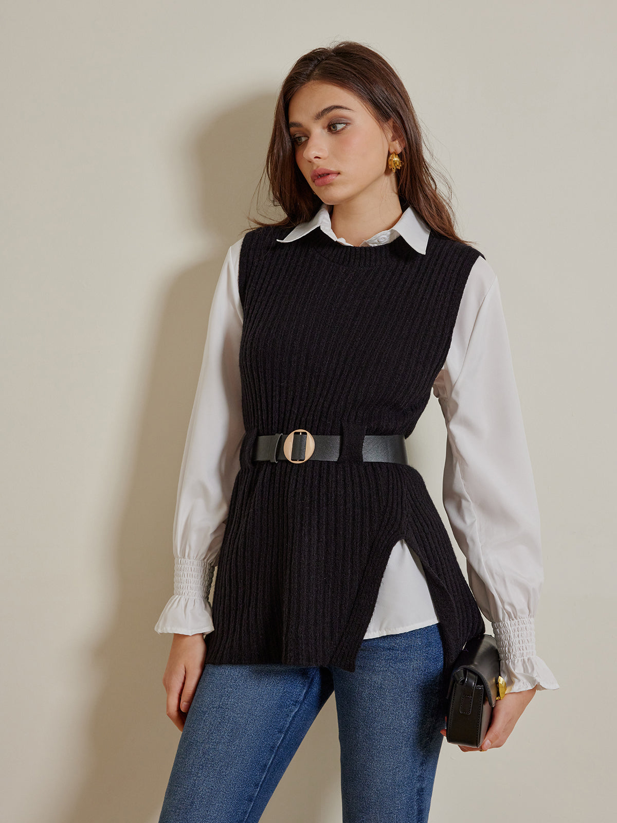 Leona | Taillierter Pullover mit Polo-Shirt und Gürtel