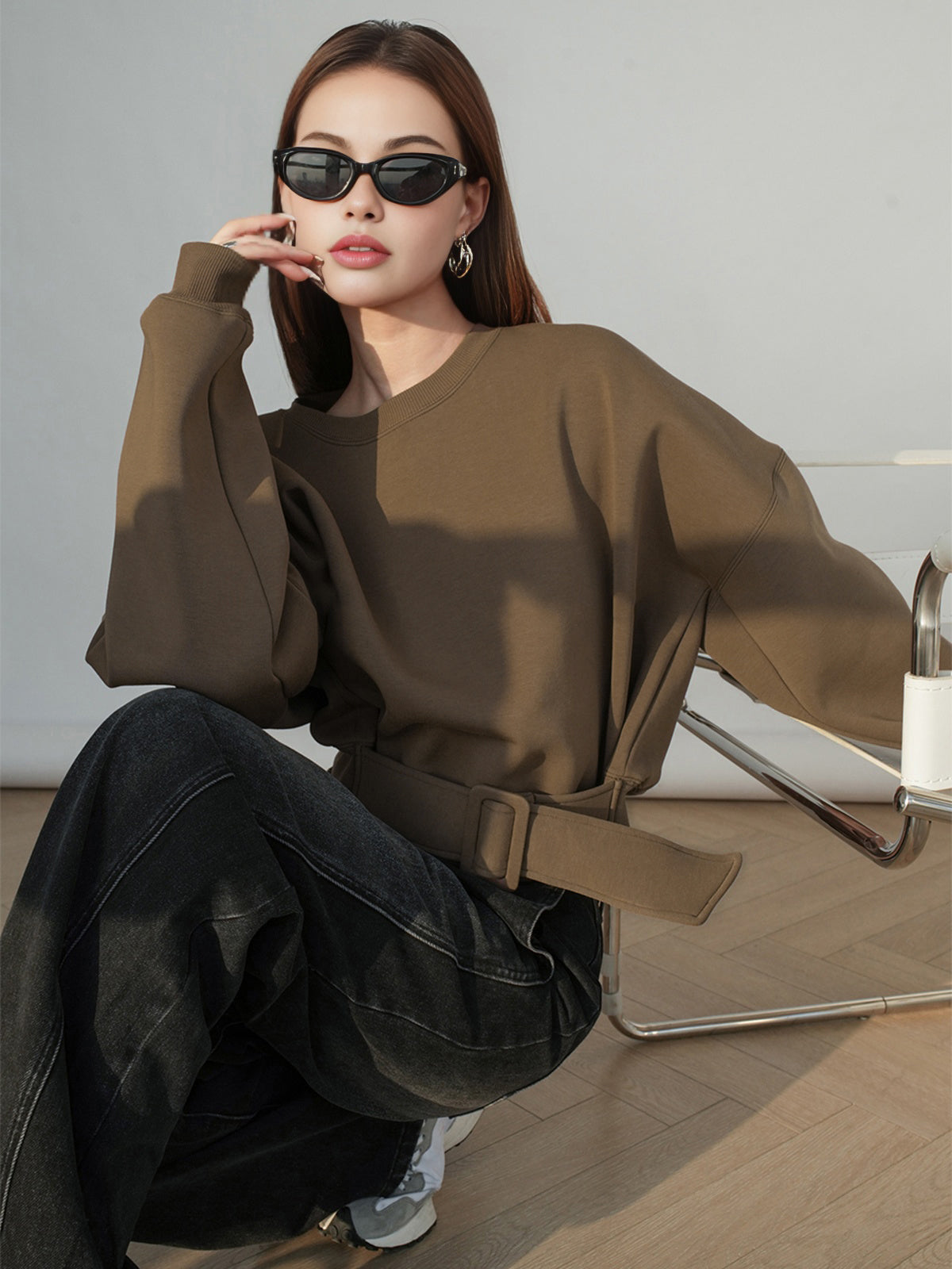 Anna | Kurzes Sweatshirt mit Gürtel