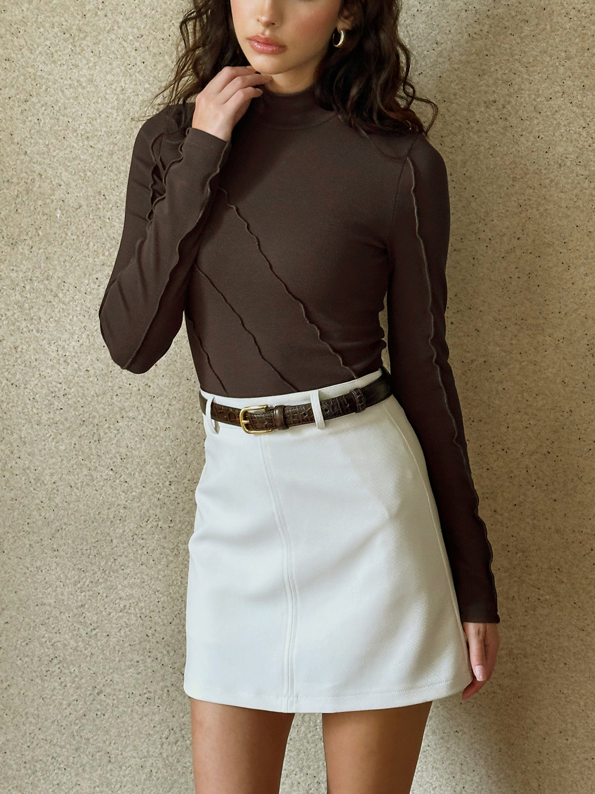 Leonie | Asymmetrisches Skinny-Top mit Salatbesatz