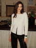 Nora | Elegantes Stricktop mit Rundhalsausschnitt und Knopfdetails