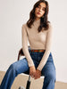 Caroline | Slim Jersey Top mit Kreuzkragen