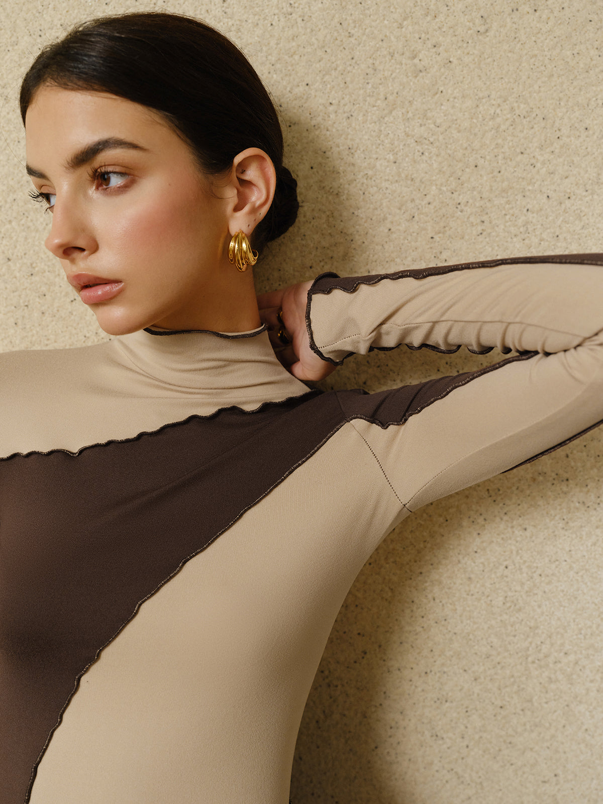 Anja | Farbblock Jersey-Top mit romantischem Saum