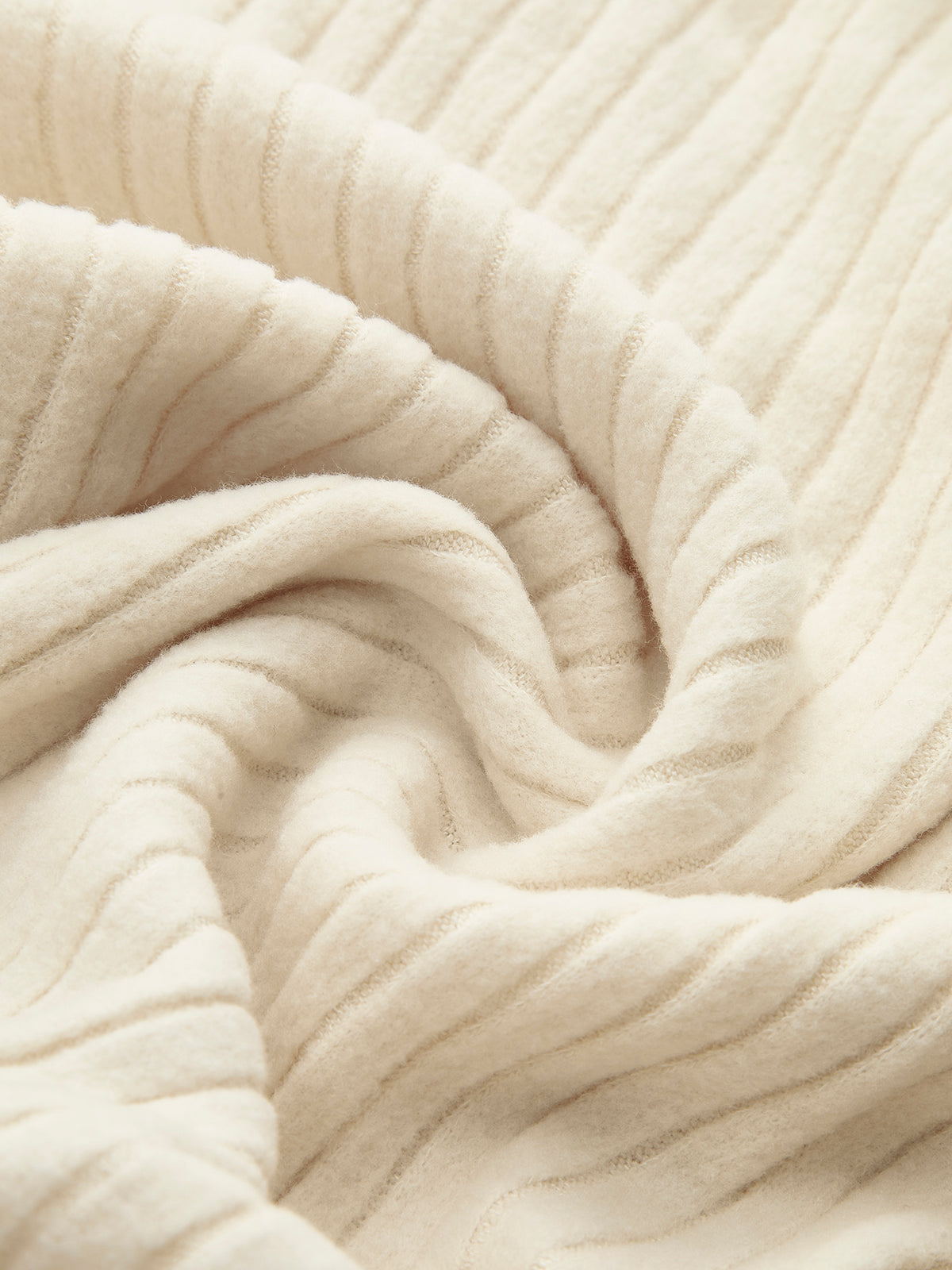 Vicky | V-Ausschnitt Rippstrick Bluse