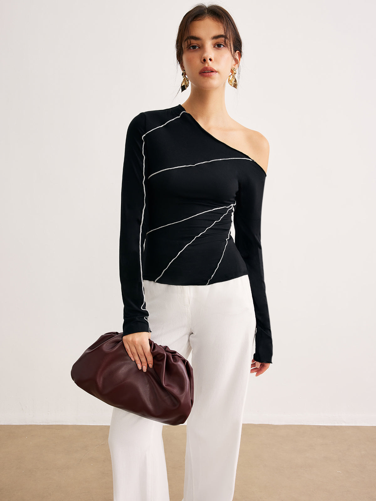 Lisa | Asymmetrische Bluse mit Kontrastpiping