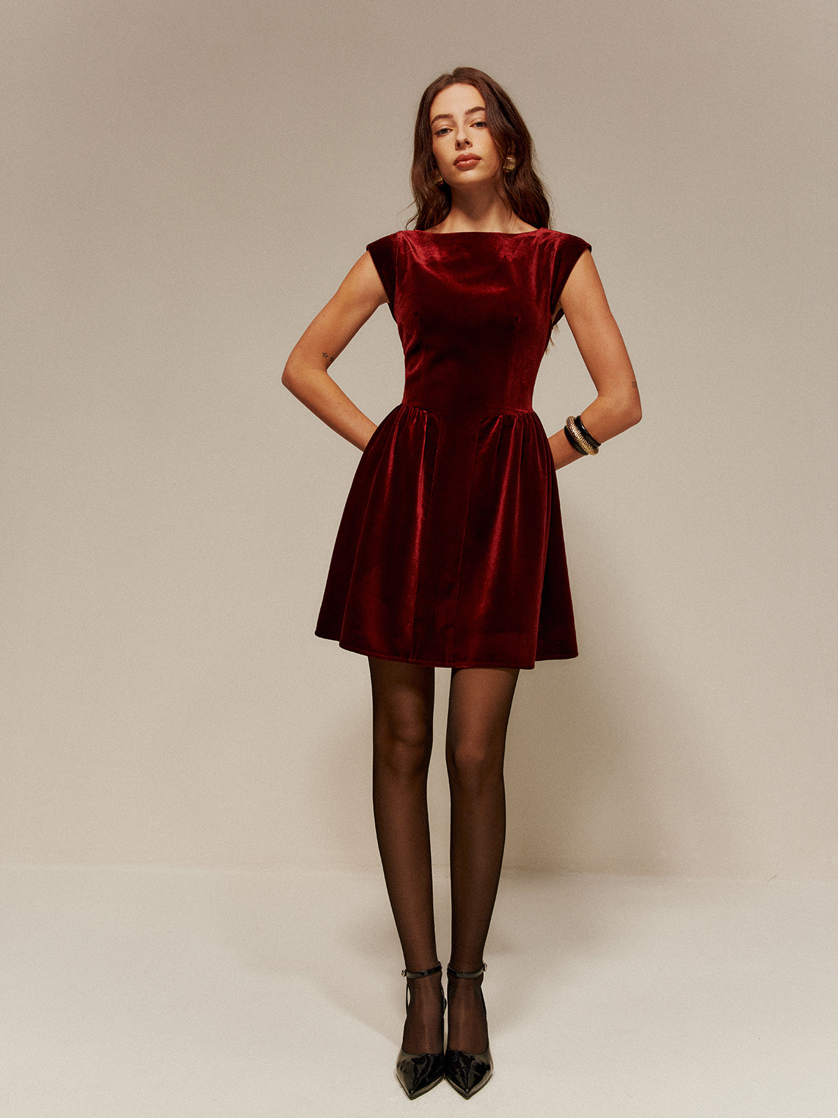 Kristina | Elegantes Samt-Kleid mit Faltenwurf