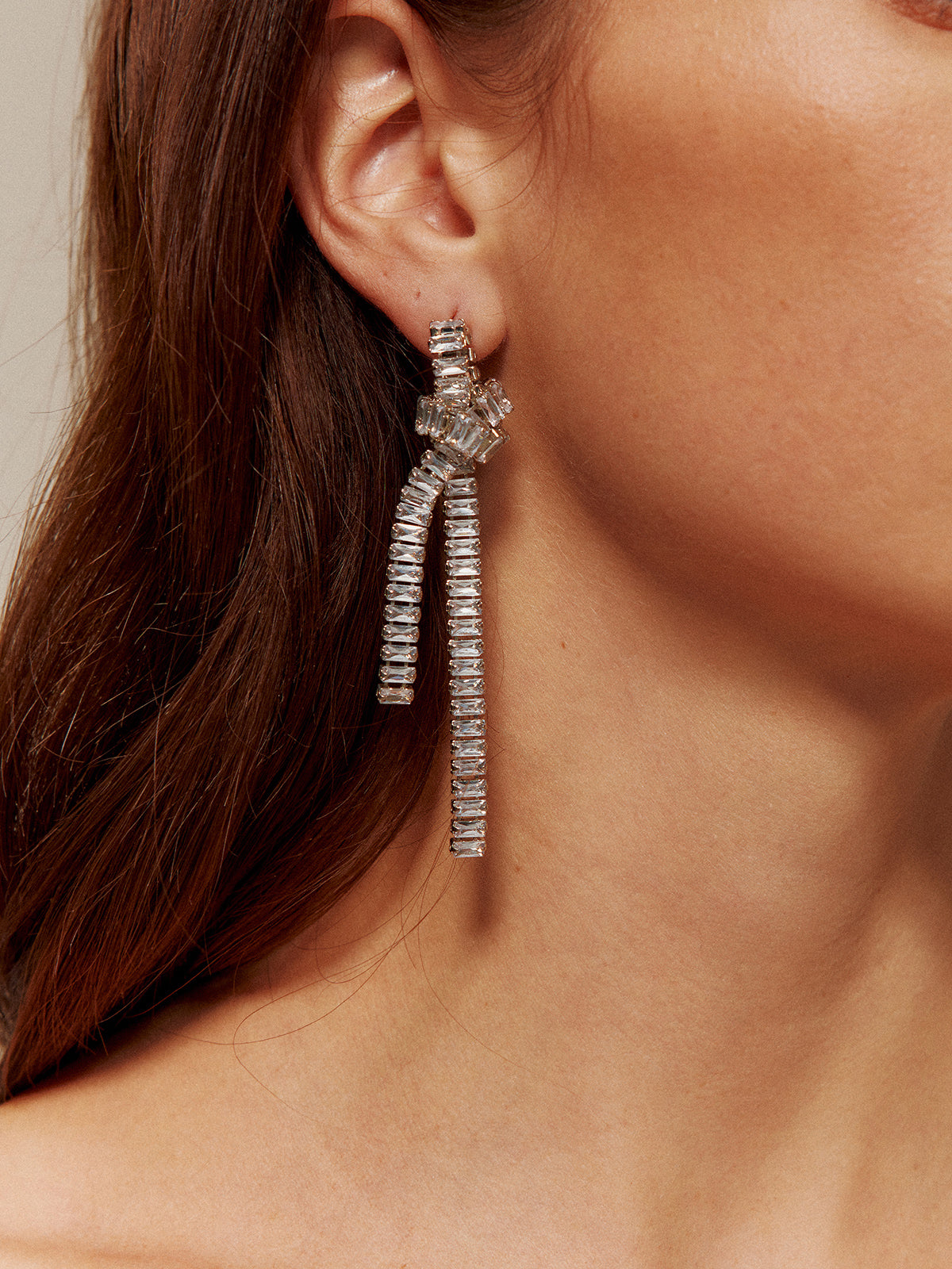 Leonie | Funkelnde Ohrringe mit Fransen