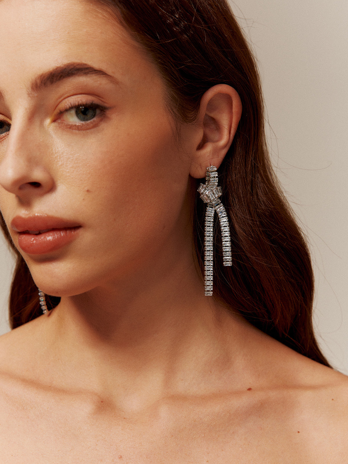 Leonie | Funkelnde Ohrringe mit Fransen