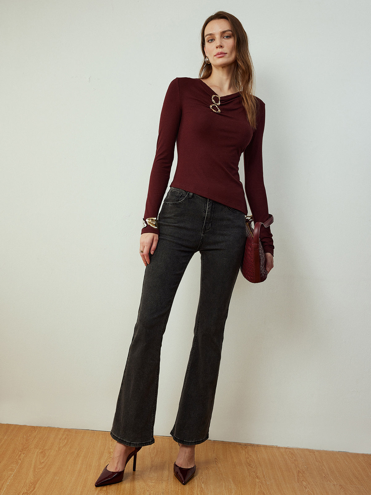 Leni | Elegante Bluse mit Cowl-Neck und Metall-Details