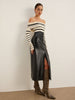 Clara | Eleganter Off-Shoulder Streifenpullover
