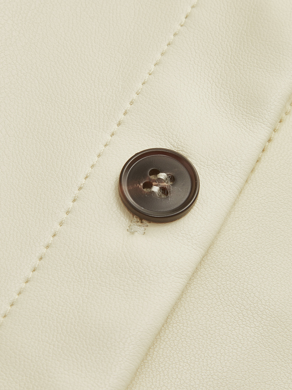 Max | Elegantes Polo-Shirt aus Kunstleder