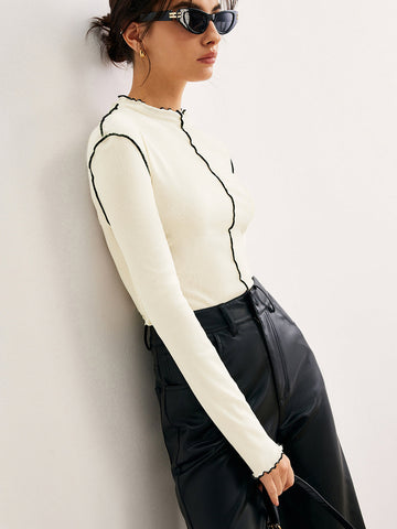 Clara | Elegante Bluse mit Lattichsaum