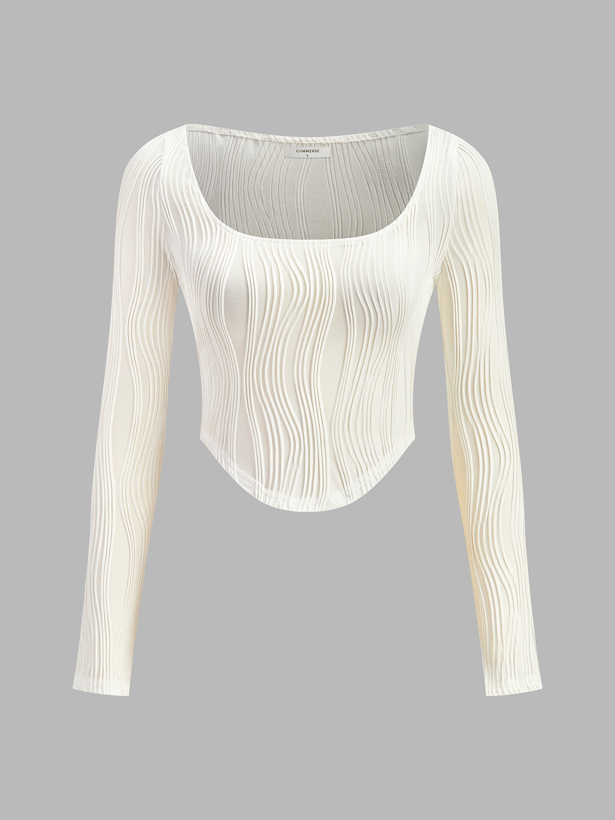 Clara | Crop T-Shirt mit quadratischem Ausschnitt und Paspelierung