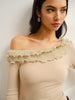 Clara | Asymmetrisches Jersey-Top mit Salatbesatz