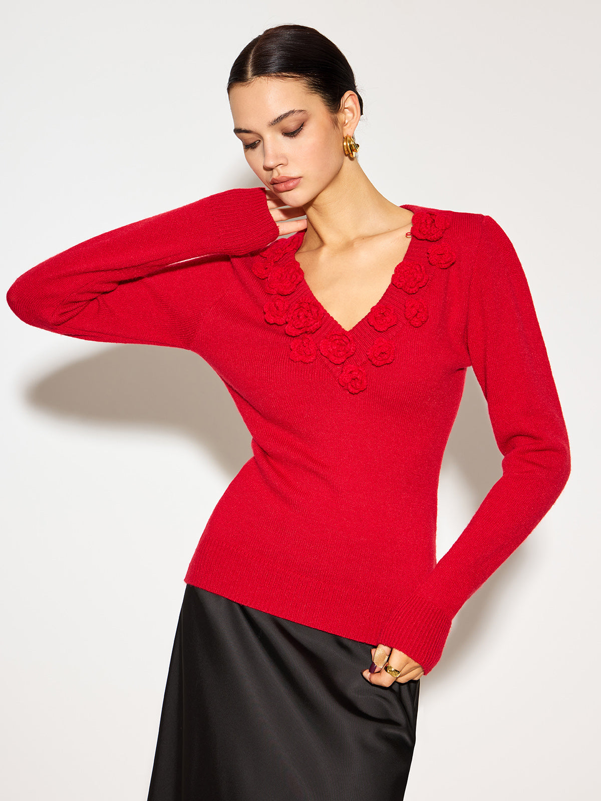 Lisa | V-Ausschnitt 3D Blumen Strickoberteil